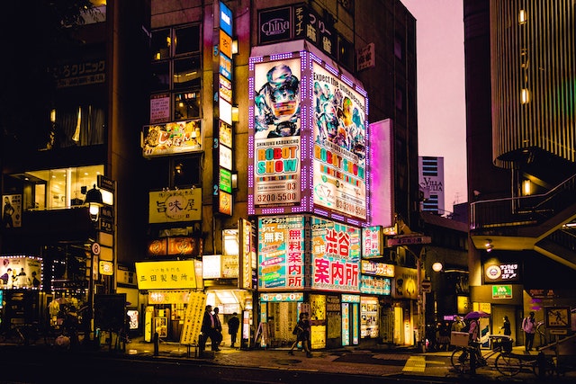 辽源寻找学术平衡：留学日本如何处理学业与生活